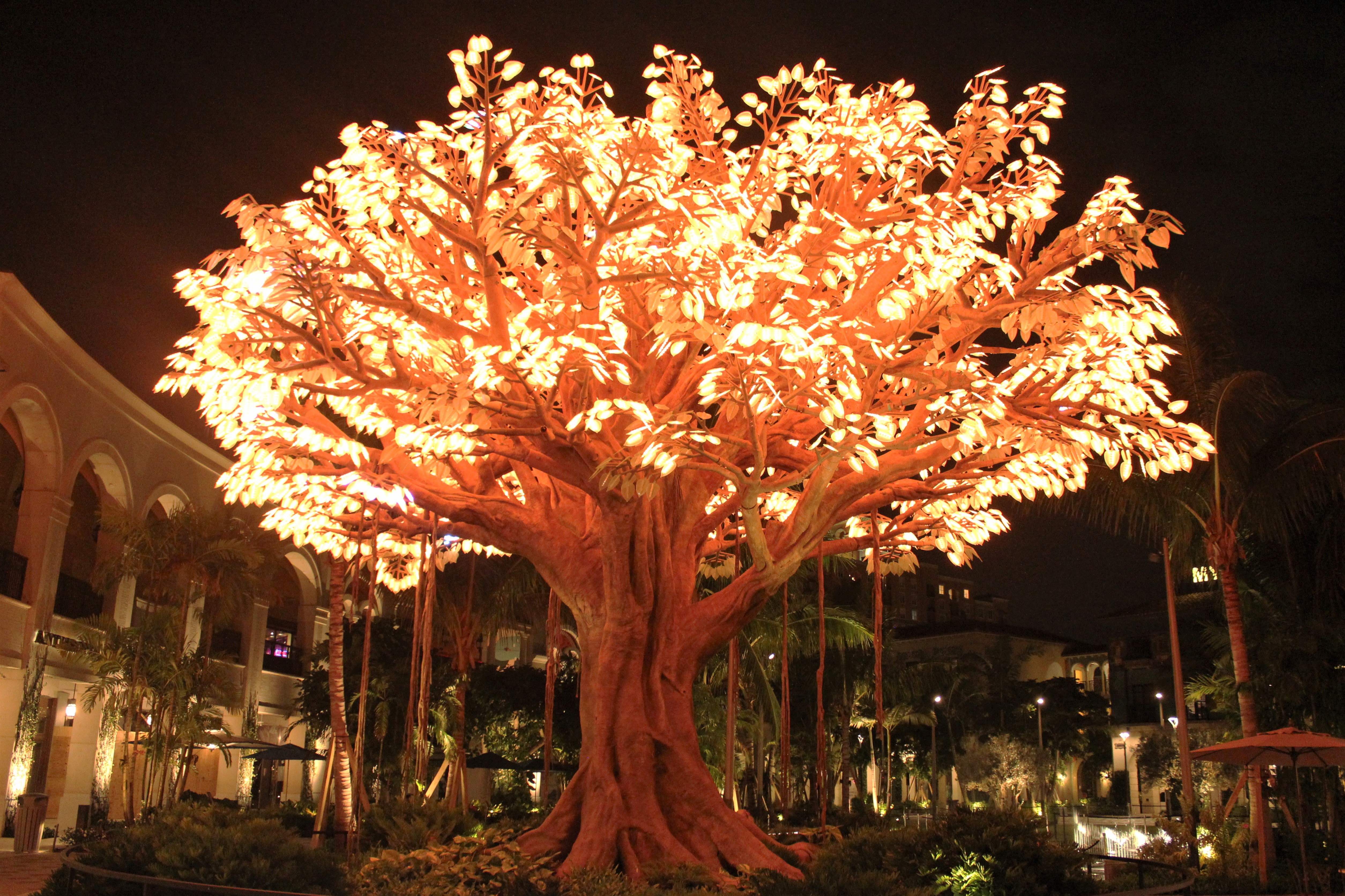 LED banyan tree in orange