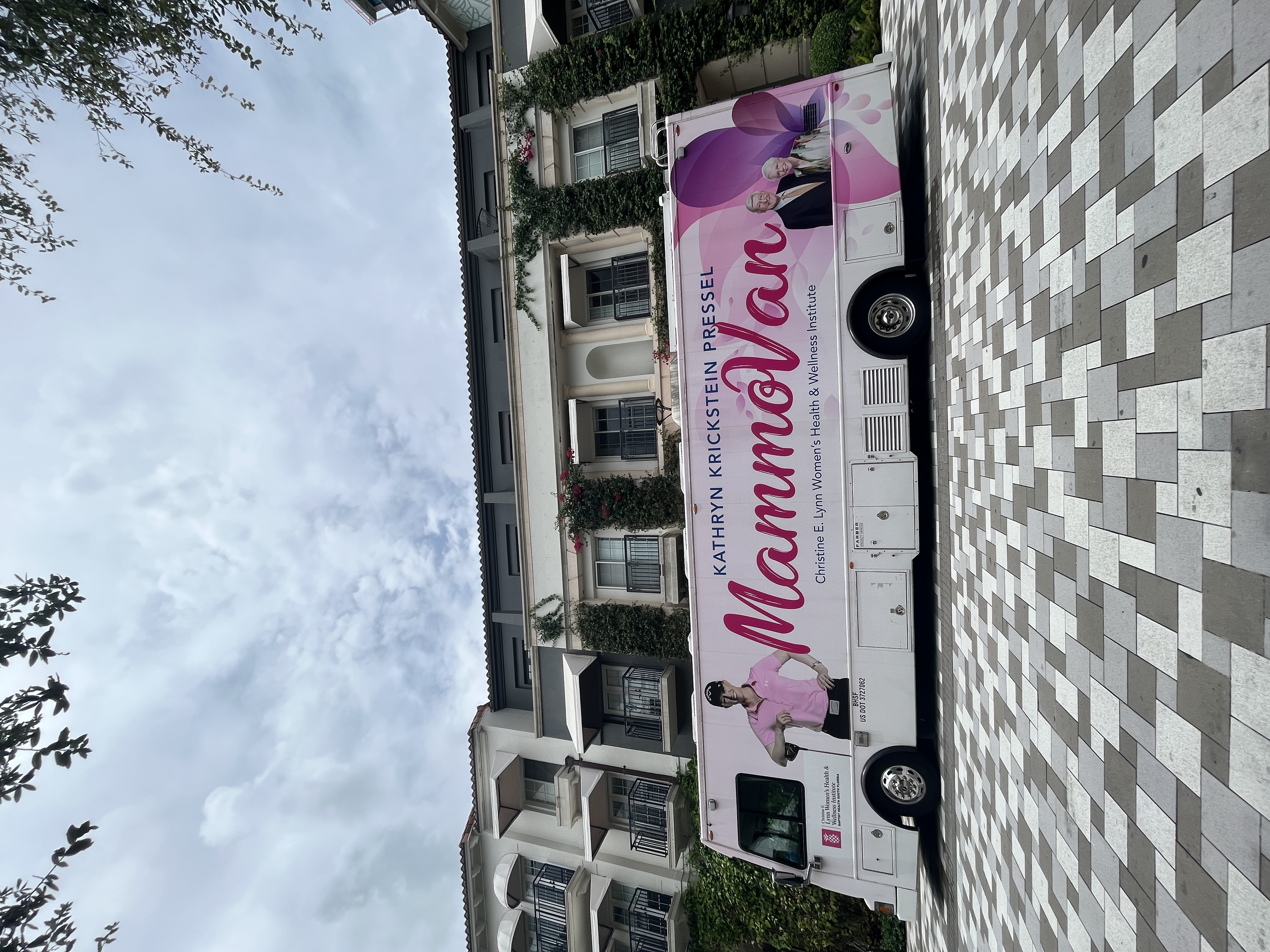 MammoVan at The Square