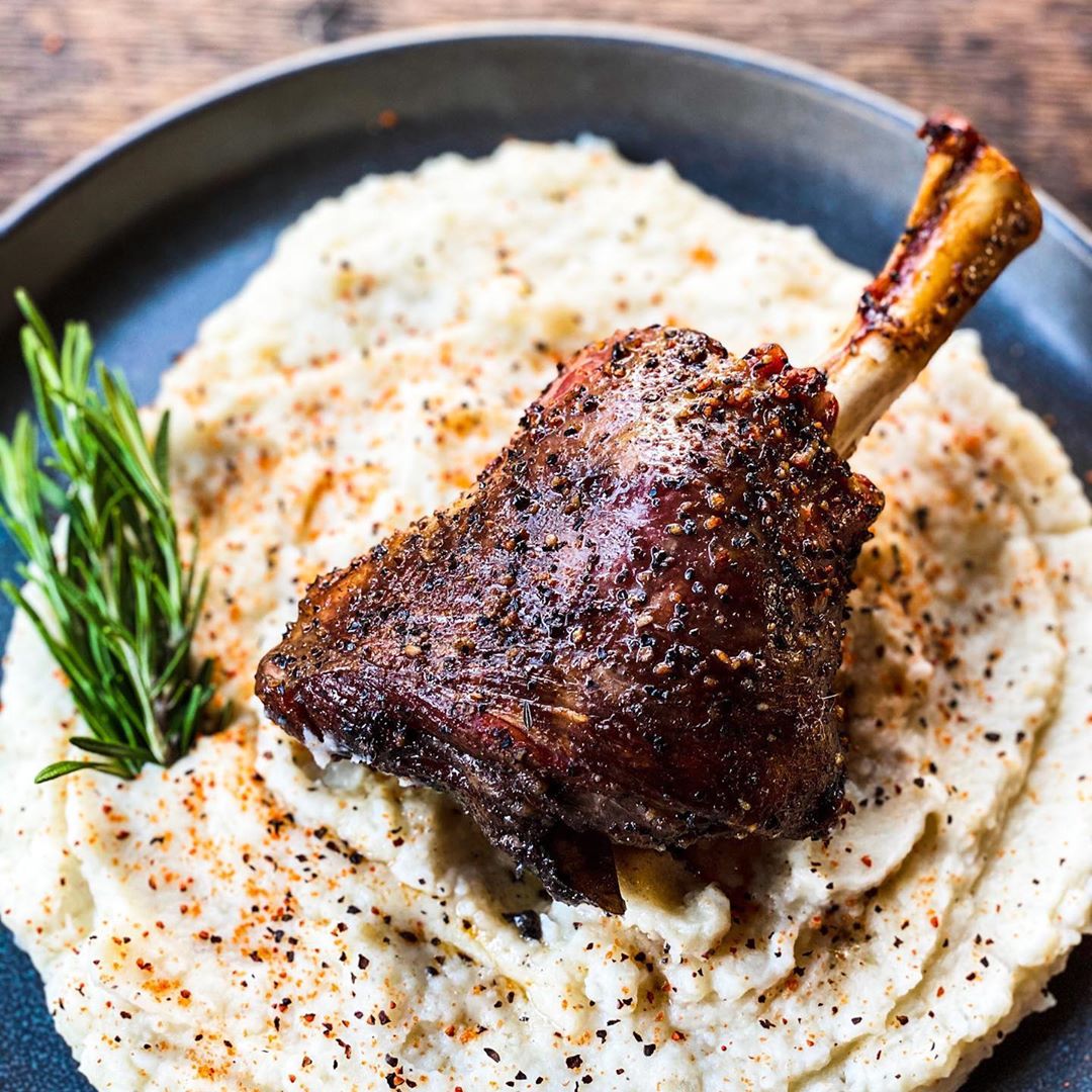 Lamb Shank over potatoes 